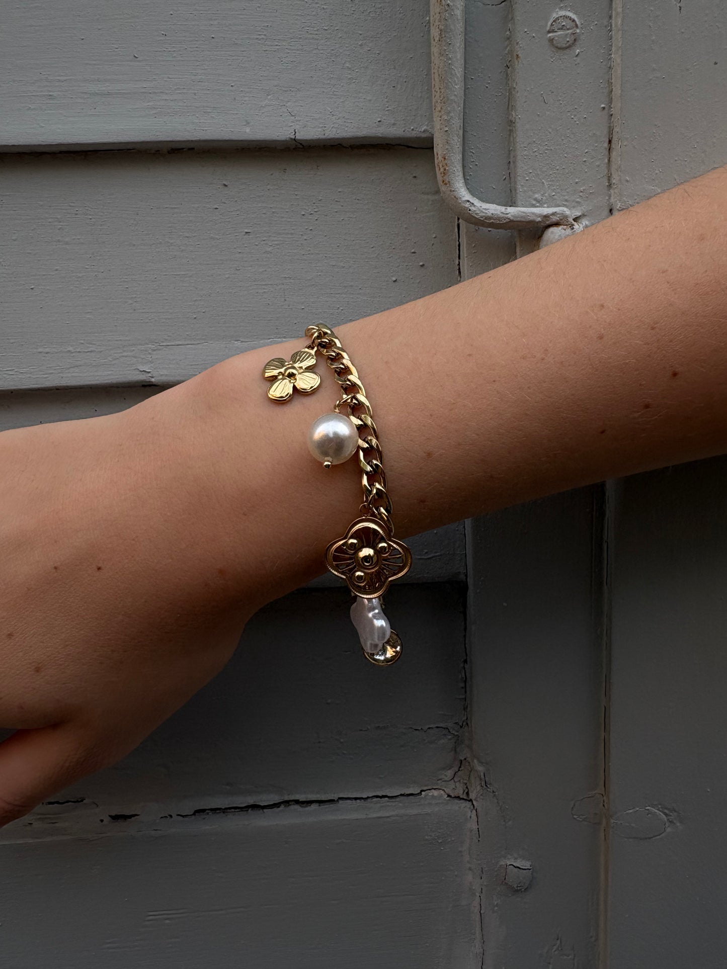 Bracelet Charms Chloé - Maille Épaisse et Trèfles