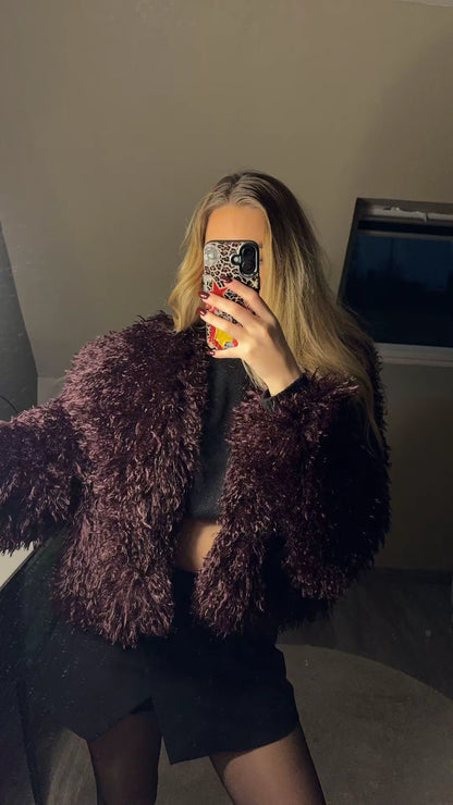 Veste en fourrure bordeaux