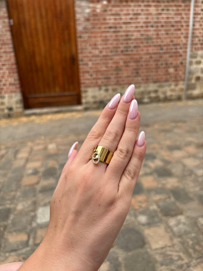 Bague Large Julie - Pendentif Ovale Pavé de Strass