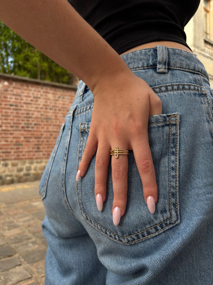 Bague Cara - Triple Anneau et Épingle Sertie de Strass