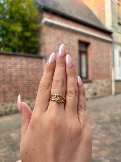 Bague Ajustable Hélia - Double Anneau et Pendentif Soleil